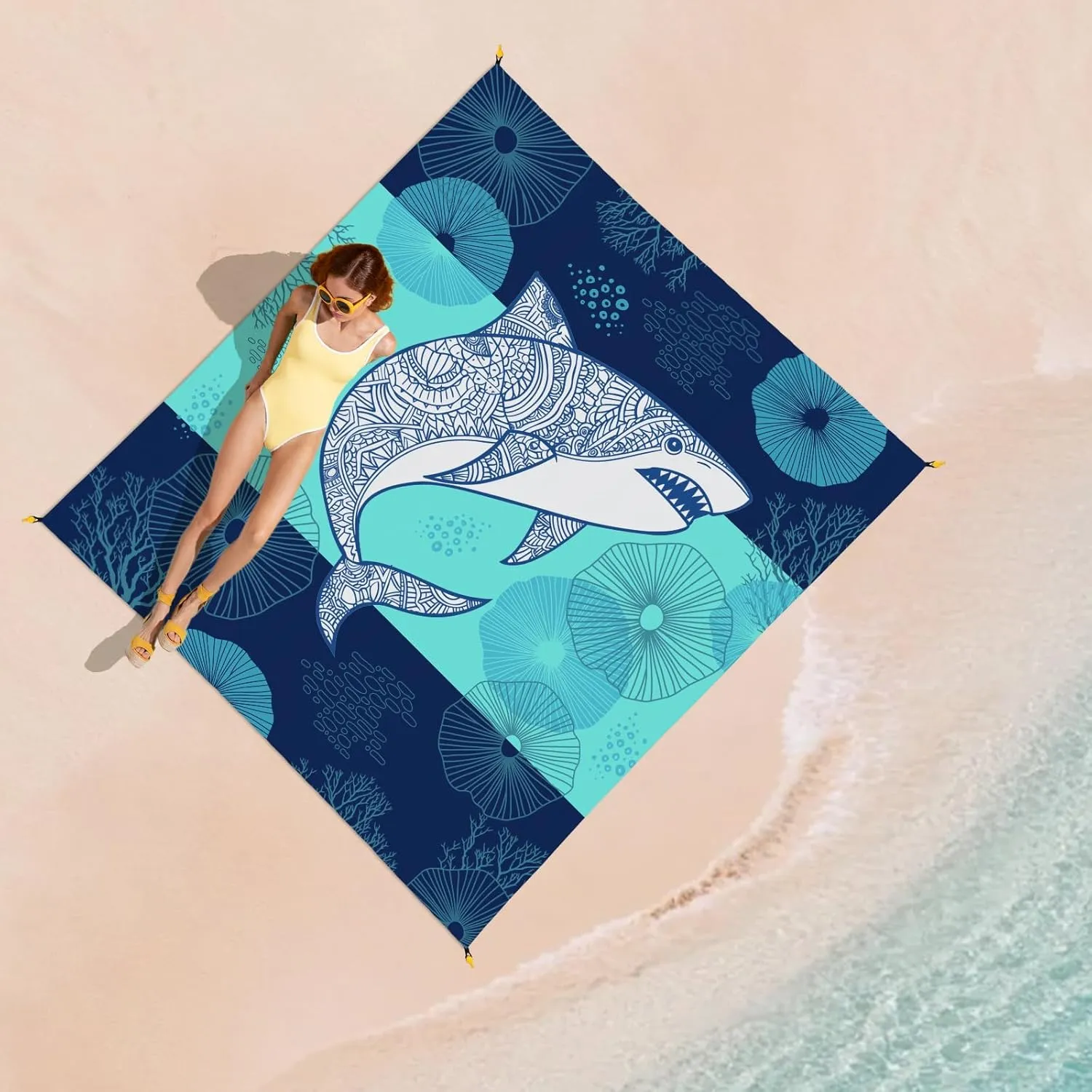 Beach Blanket Waterproof Sandproof, Shark Beach Mat 83"×95"/8 × 7 FT for 4 Adults, Quick Drying Lightweight Outdoor Picnic Blanket Mat for Travel Camping Hiking, Beach Essentials for Vacation
