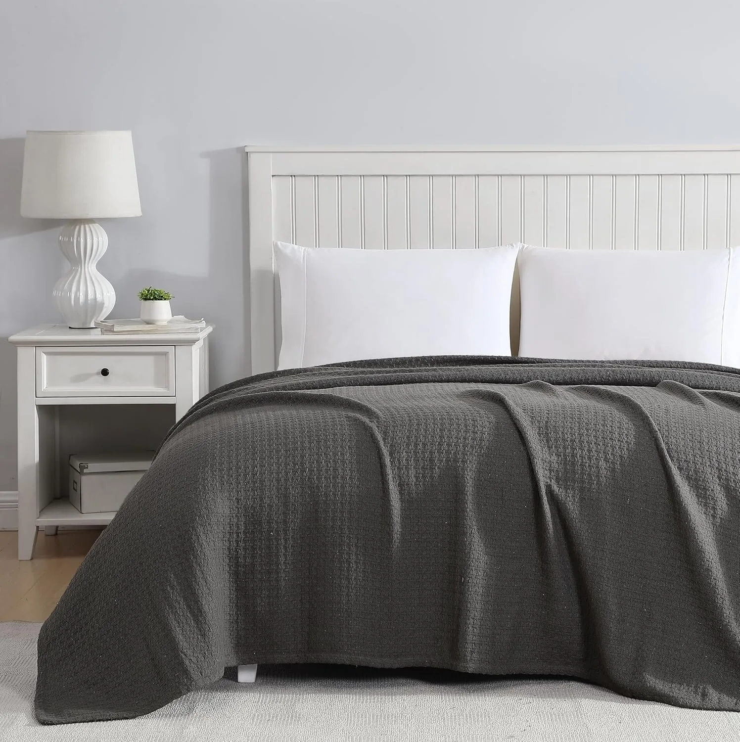 Beatrice Home Fashions Grand Hotel Lightweight All-Natural 100% Cotton Waffle Weave Blanket, Full/Queen, Dark Gray