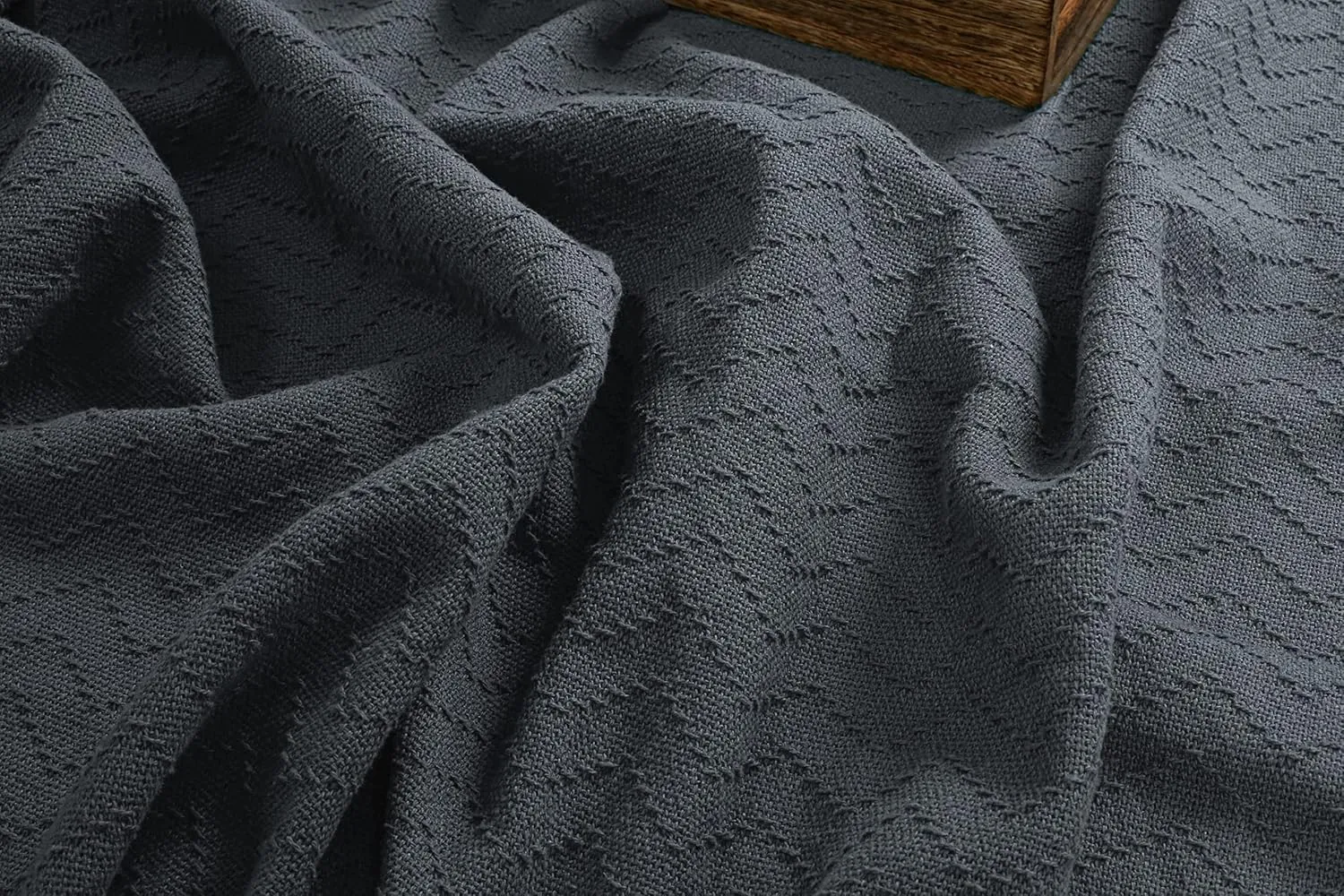 BELIZZI HOME 100% Cotton Bed Blanket, Breathable Thermal Blanket Twin Size, Soft Chevron 60 inch x90 , Perfect for Layering Any All Season, Charcoal Grey