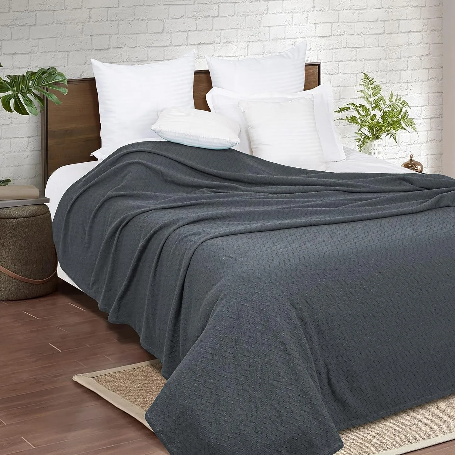 BELIZZI HOME 100% Cotton Bed Blanket, Breathable Thermal Blanket Twin Size, Soft Chevron 60 inch x90 , Perfect for Layering Any All Season, Charcoal Grey