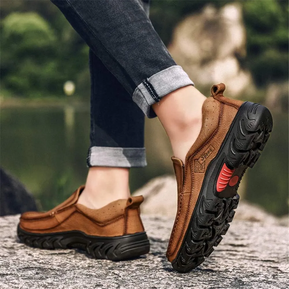 CHICLOVEY Men's Slip-on Outdoor Jungle Moccasins Wide Feet Leather Hiking Trekking Shoes