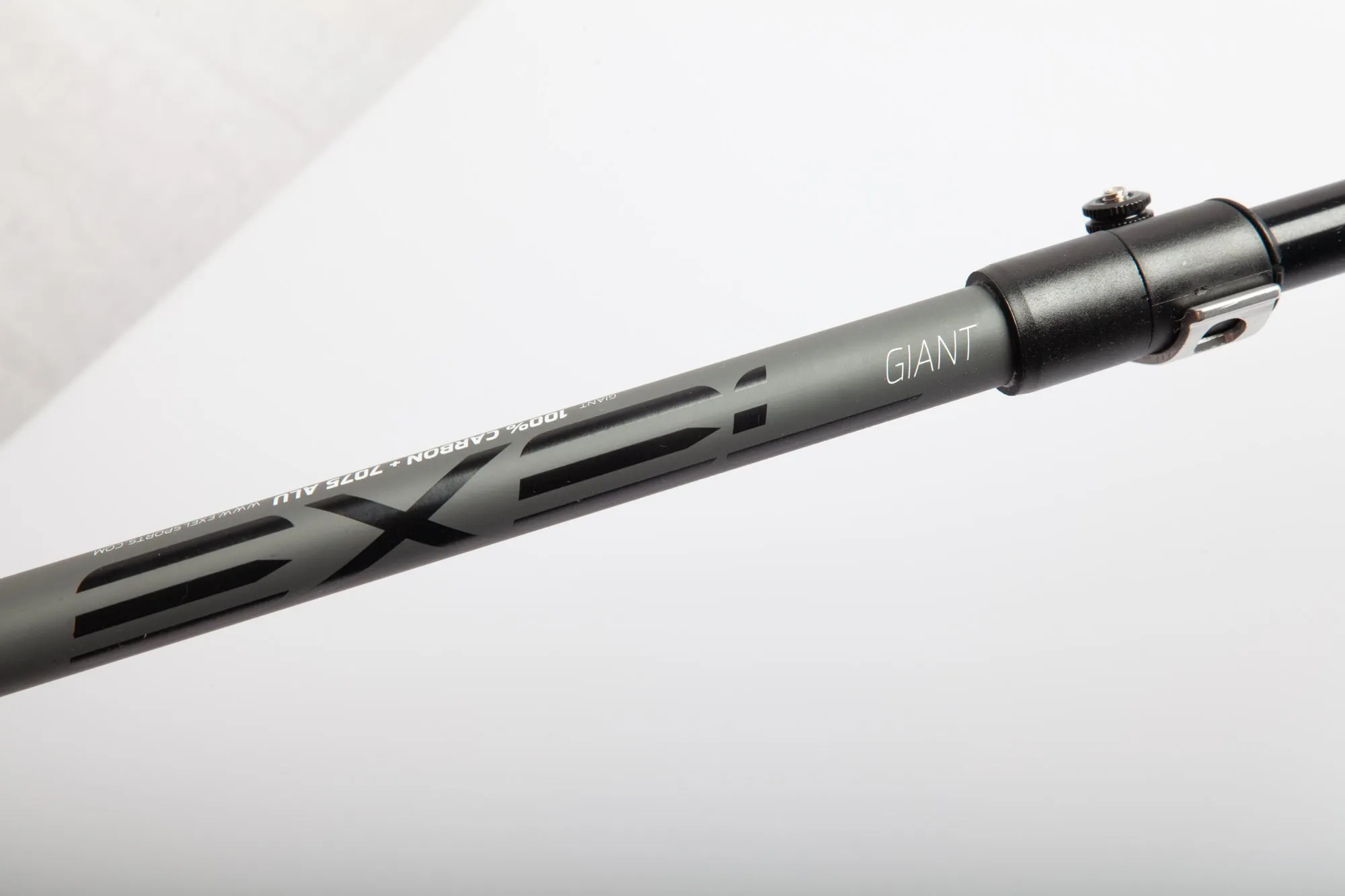 GIANT GRAPHITE GREY / BLACK ANTISHOCK