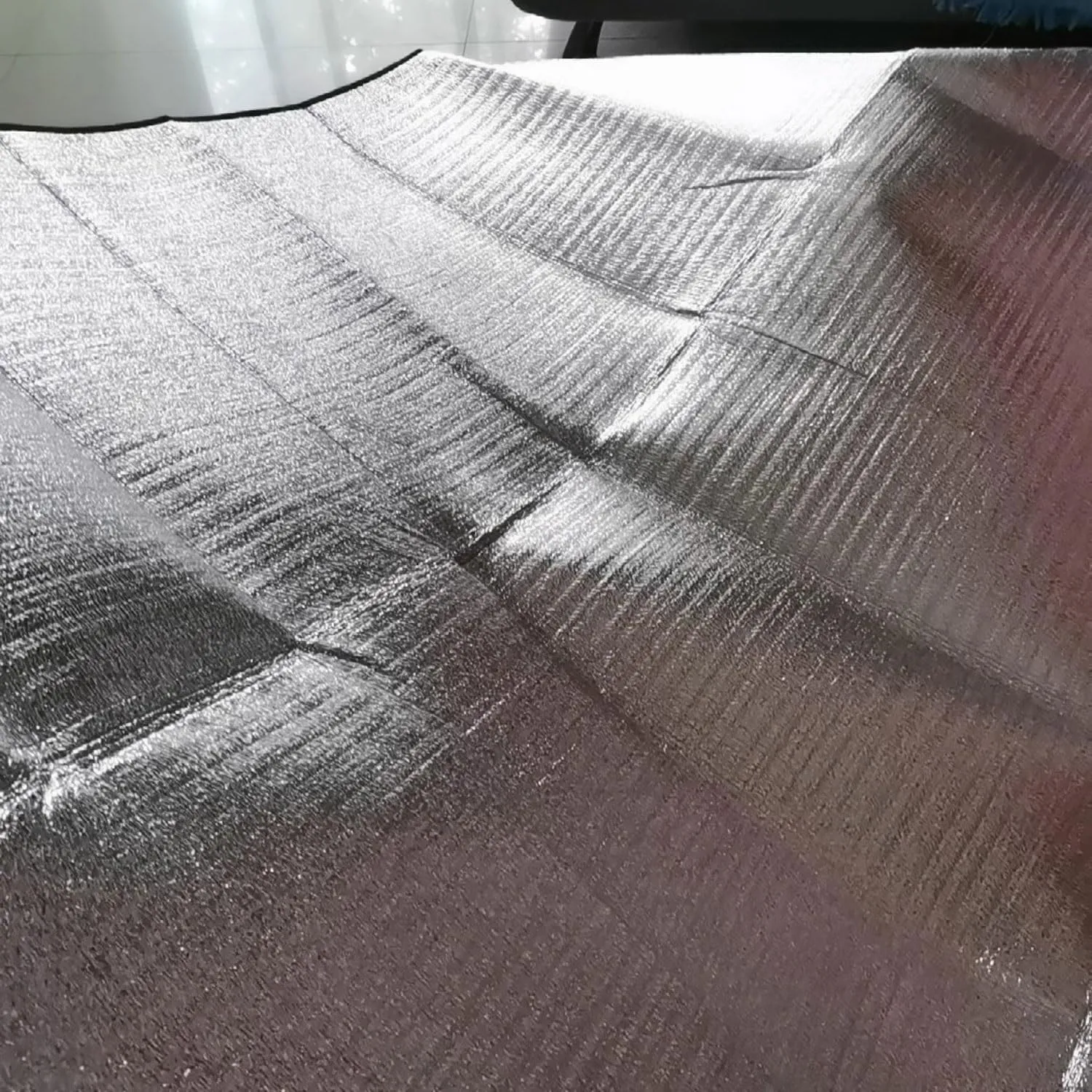 Ground Mat Double Sided Aluminum Foil Camping Mat Picnic Mat Insulating Thermal Mat Foil Foam Pad for Reflecting Heat Foil Camping Mat, with Storage Bag
