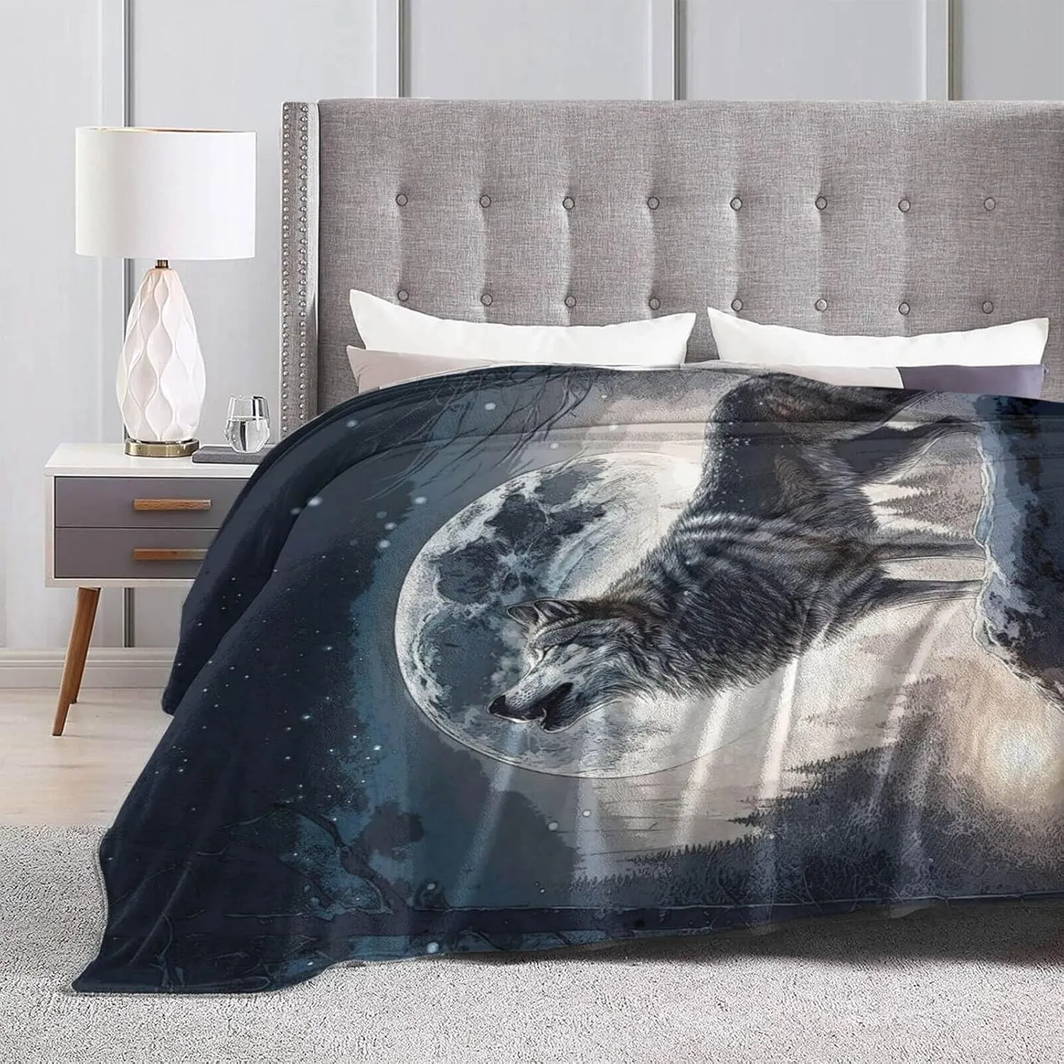 Howling Wolf Blanket for Boys Girls, Cool Wolf Themed Design Printed Throw Blankets for Kids Lap, Chair Sofa, Warm Soft Cozy Blanket, 40"x 50"