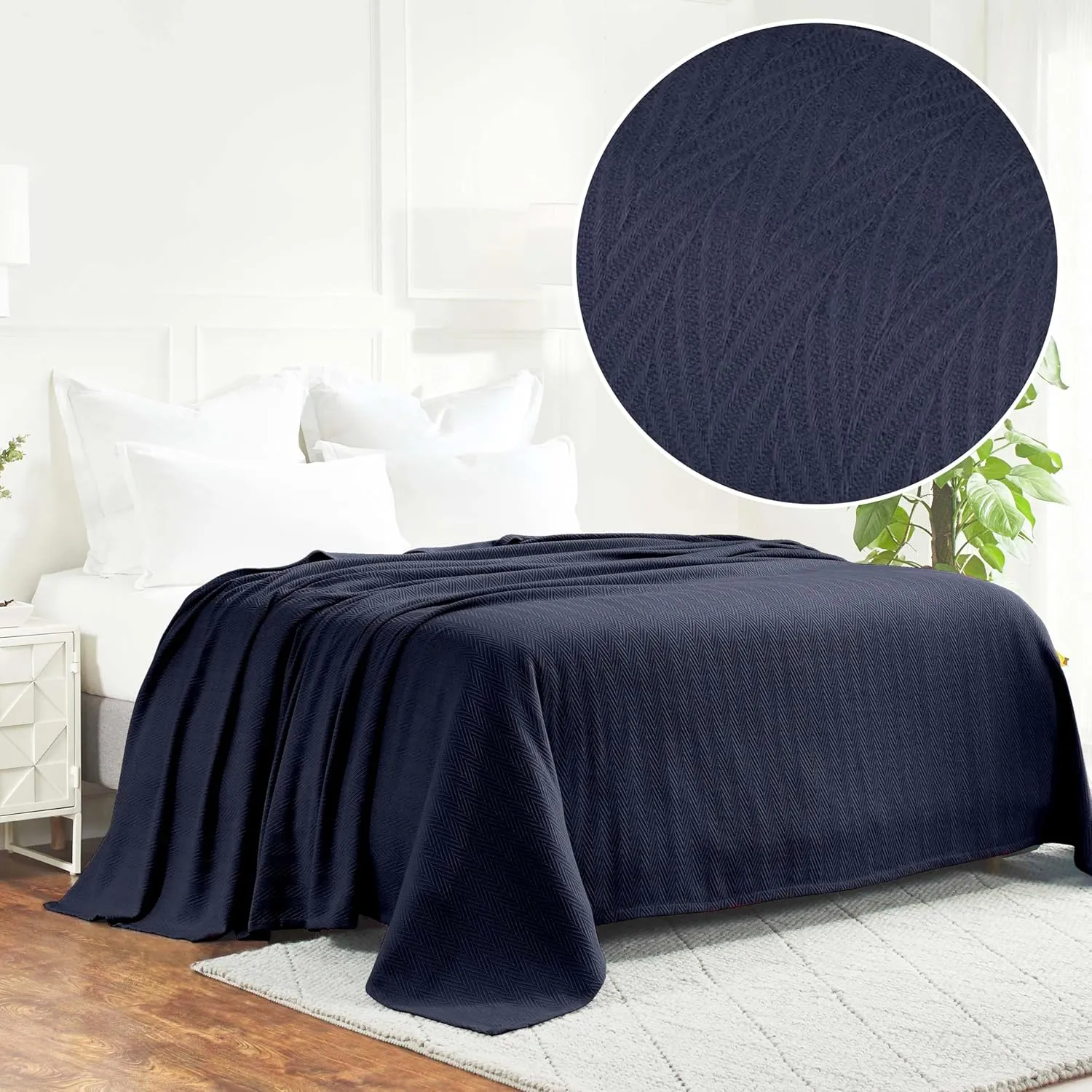 Hroo Collection Premium Thermal Blanket - All-Season Reversible Herringbone, Ultra-Soft and Warm, 100% Cotton, King, 108" x 90", Navy Blue