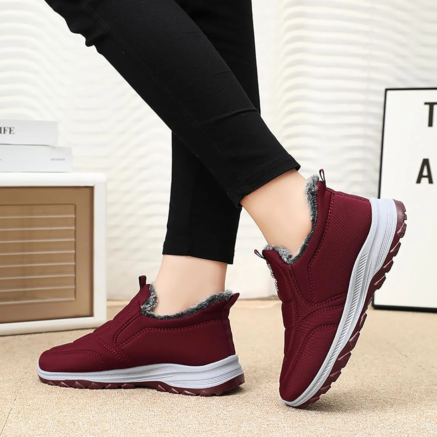 HYL Winter Snow Boots Womens Mens Warm Fur Lined Anti-Slip Ankle Booties Walking Shoes Non-Slip Sneakers Outdoor Trekking Shoes
