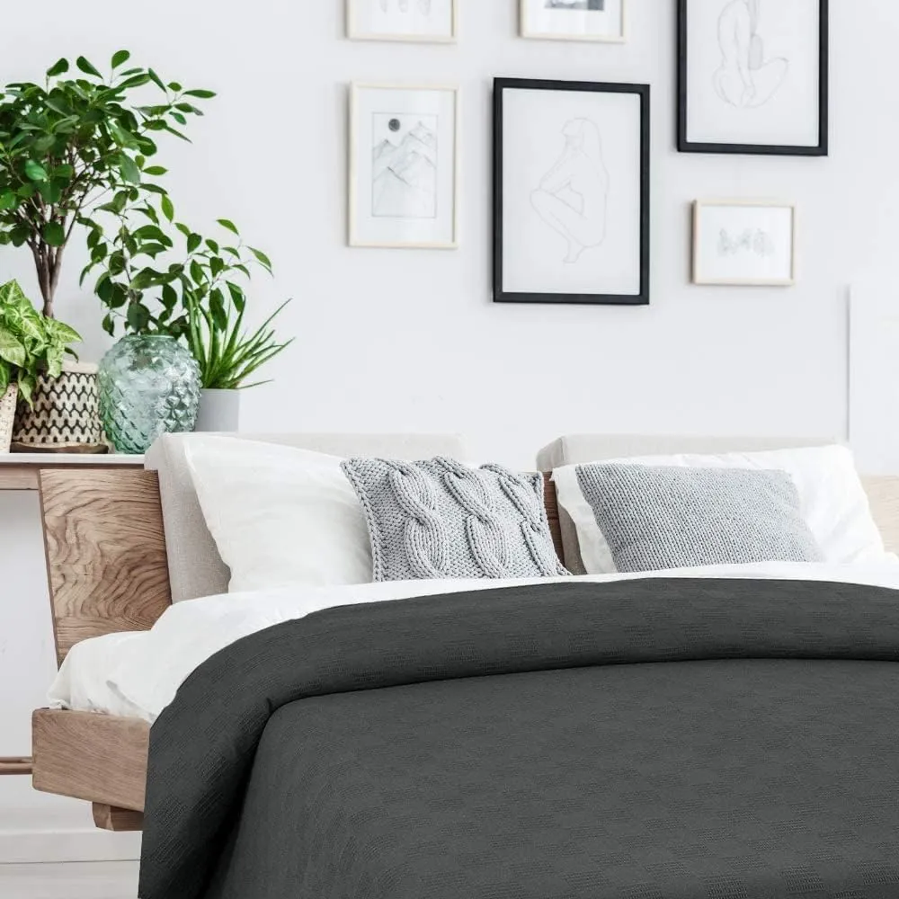 Linteum Textile Supply Thermal Blanket (Grey, Queen) Long Lasting and Durable Snag-Free Soft Blanket, Made from 100% Cotton Material for Home, Hospitals, 90x90 Inches