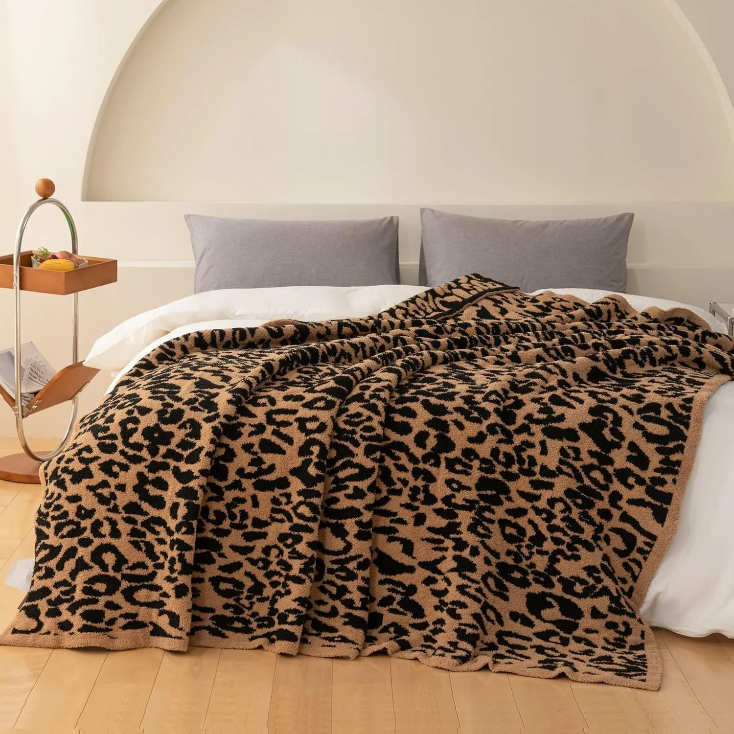 MH MYLUNE HOME Ultra Soft Leopard Throw Blanket (50x60 inches) Microfiber Blankets Plush Warm Reversible Cheetah Blanket Leopard Pattern Throw for Couch Bed Sofa - Brown, 50"x60"