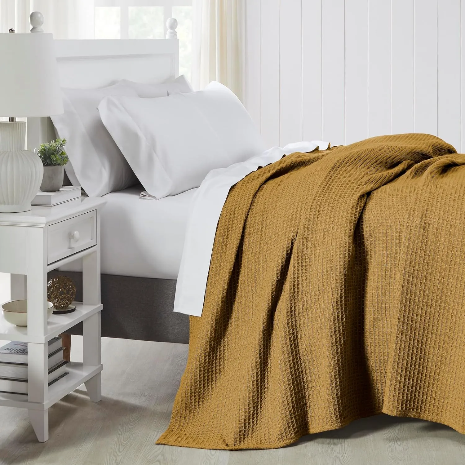 Modern Threads 100% Cotton Waffle Thermal Blanket, Gold, Full/Queen