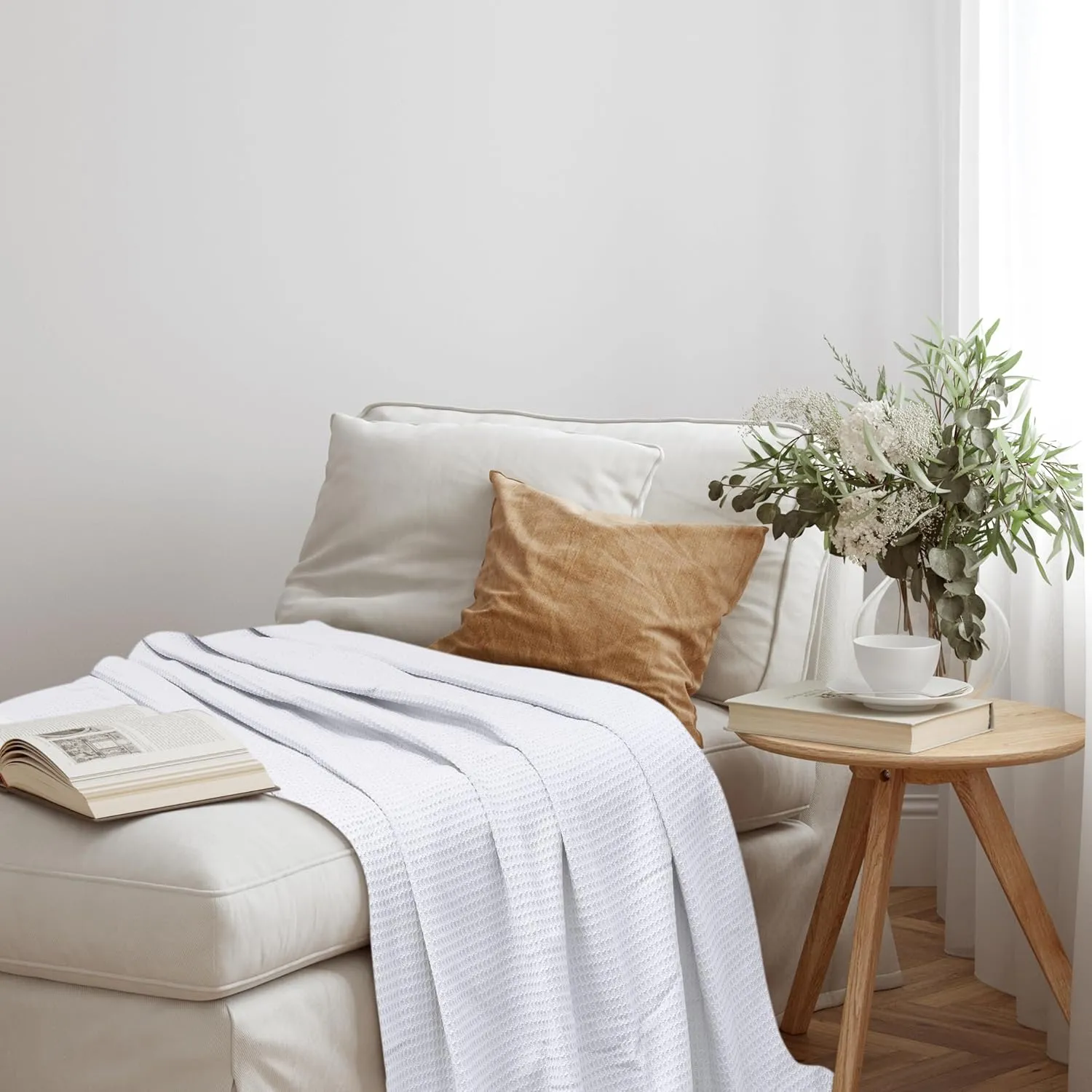 NesteriaHome 100% Cotton Blanket Waffle Weave White 405 GSM 90x108 Inches Soft Thermal Blanket King Size Lightweight, Breathable & Durable Summer Throw Blanket for Bed, Couches and Living Room