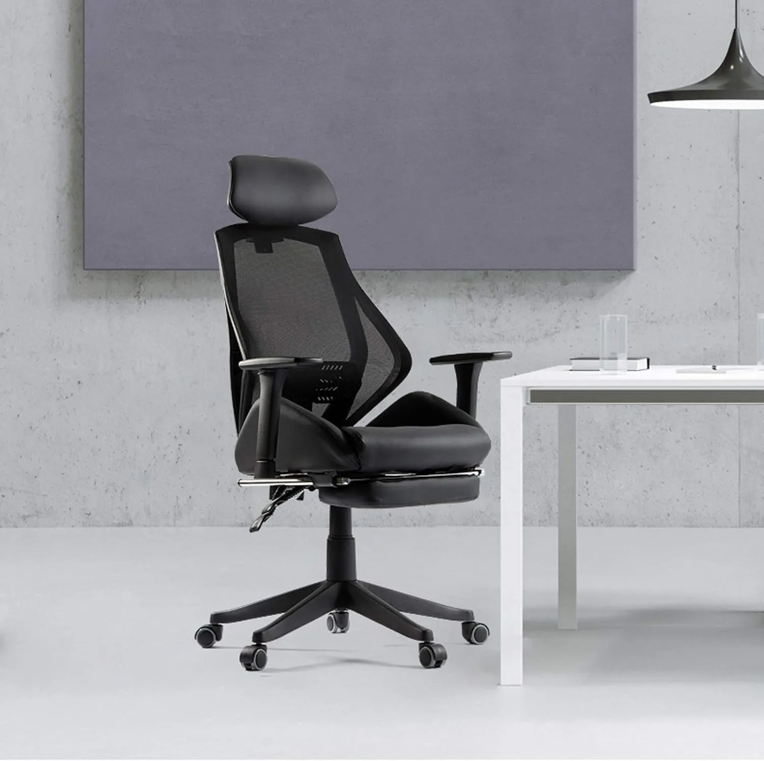 Office Chairs Ergonomic Office Chair, PU Leather Swivel Desk Chair, Breathable Mesh Back, Adjustable Height High-Back Reclining Chair with Armrest and Footrest Computer Chair