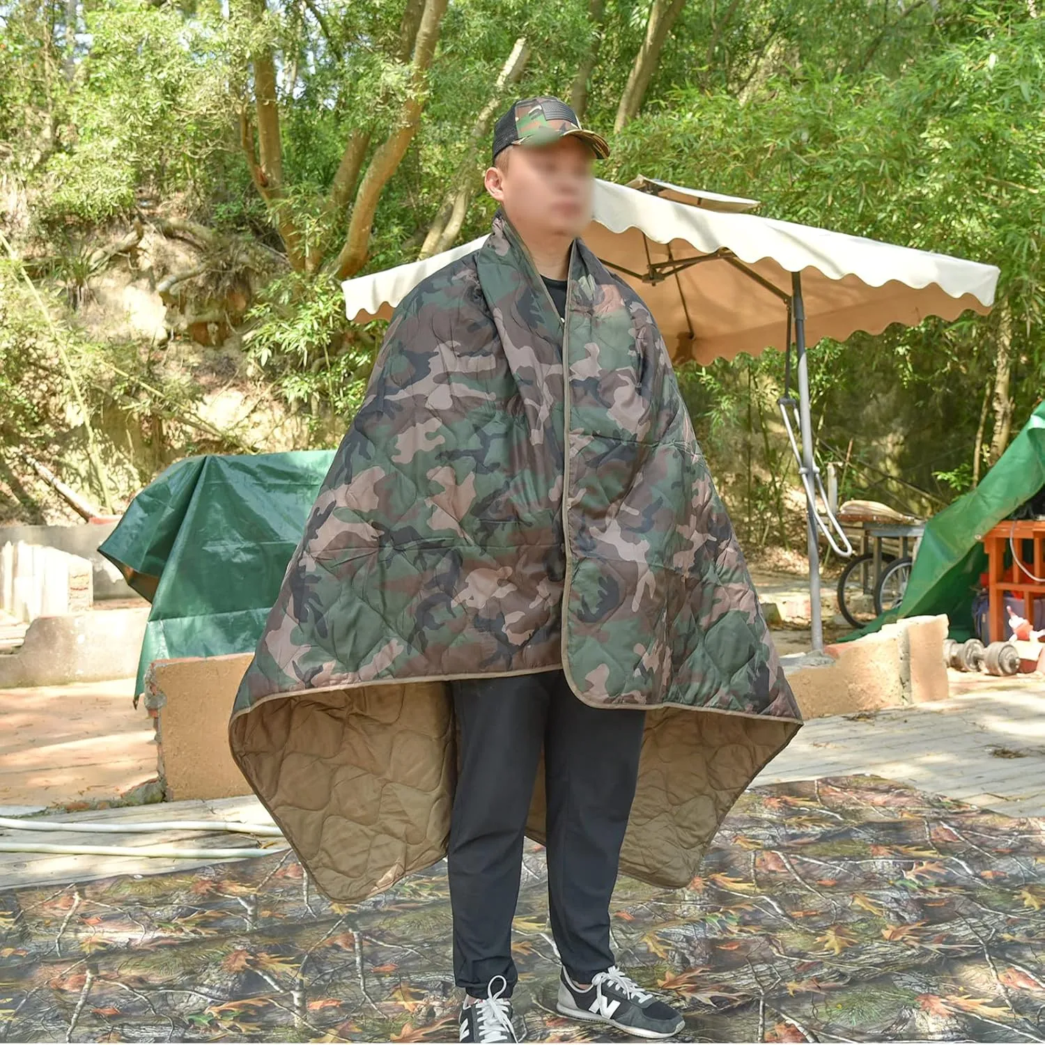 Poncho Liner Military Insulation Blanket Camo with Compression Carry Bag for Outdoors Hiking Jungle Hunting Gear