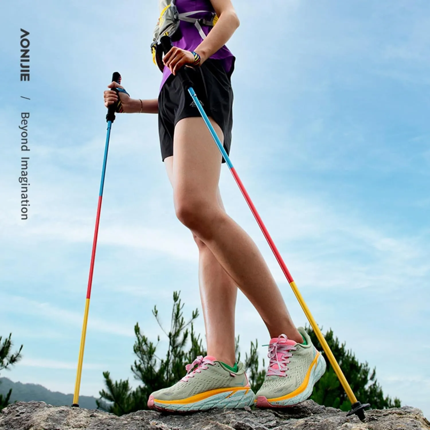 Trekking Poles Lightweight, Collapsible Hiking Poles Backpacking Hiking 7075 Aluminum with Anti-Shock and Quick Lock System for Hiking Camping Mountaining Backpacking Walking Trekking