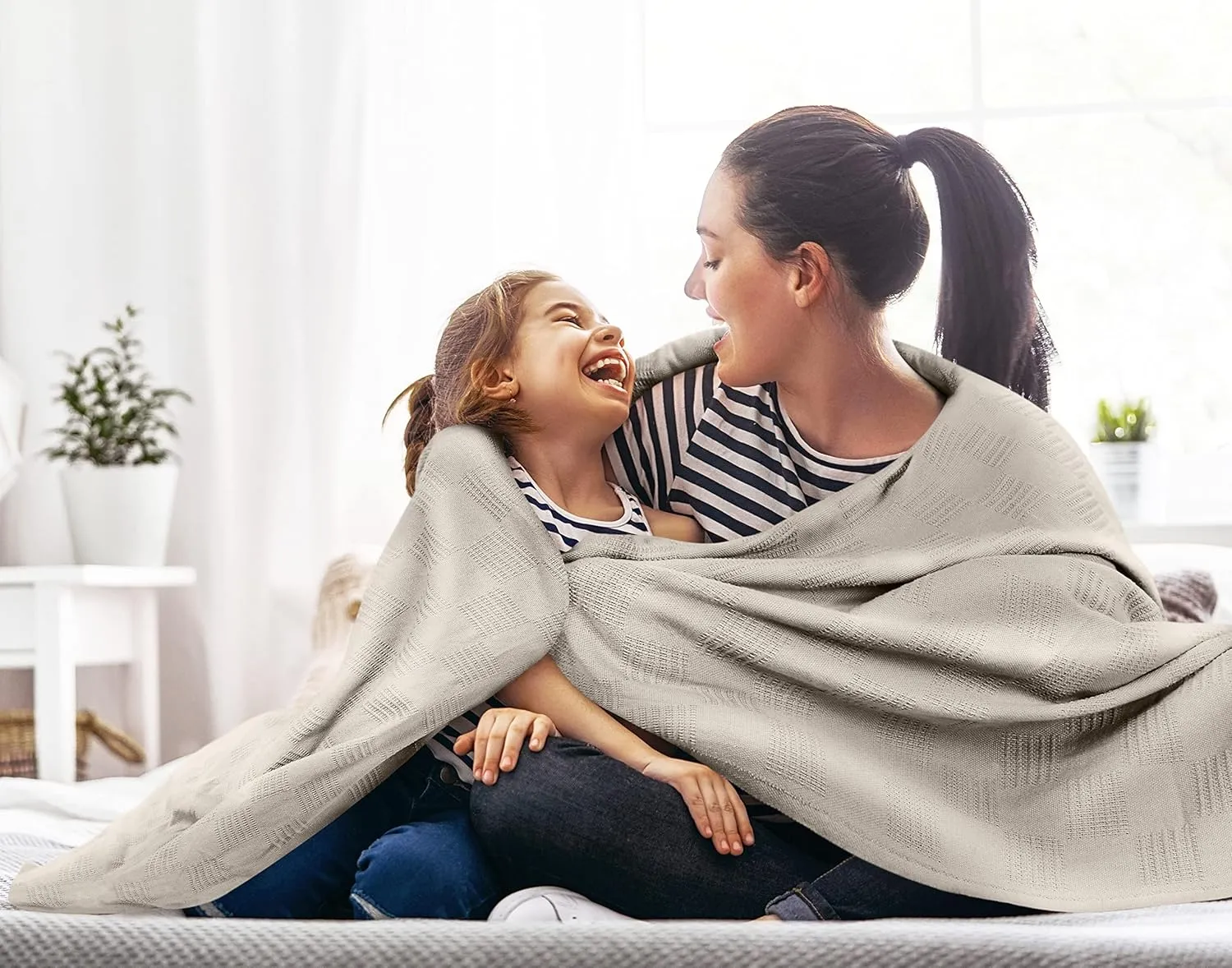 Utopia Bedding Khaki 100% Cotton Blanket [King Size - 90x108 Inch] 350GSM Lightweight, Soft and Breathable Thermal Blanket for All Seasons