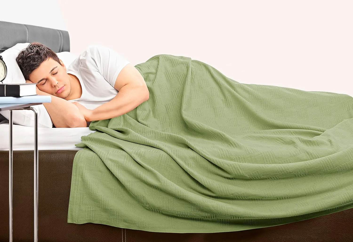 Utopia Bedding Sage Green 100% Cotton Blanket [King Size - 90x108 Inch] 350GSM Lightweight, Soft and Breathable Thermal Blanket for All Seasons
