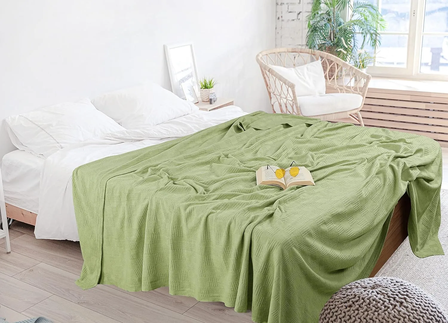 Utopia Bedding Sage Green 100% Cotton Blanket [King Size - 90x108 Inch] 350GSM Lightweight, Soft and Breathable Thermal Blanket for All Seasons