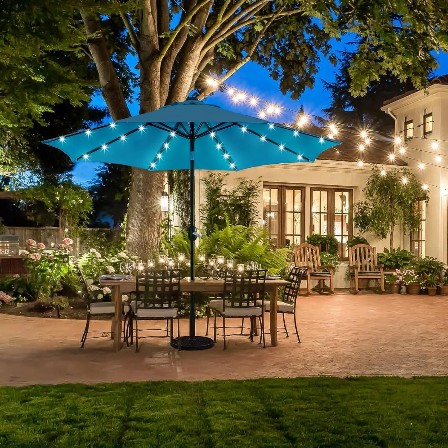 Yaheetech 9FT Solar Powered Patio Umbrella - UV Protection Market Table Umbrella w/ 32 LED Lights & Push Button Tilt & Crank Lift System for Garden/Lawn/Deck/Backyard/Pool,Sky Blue
